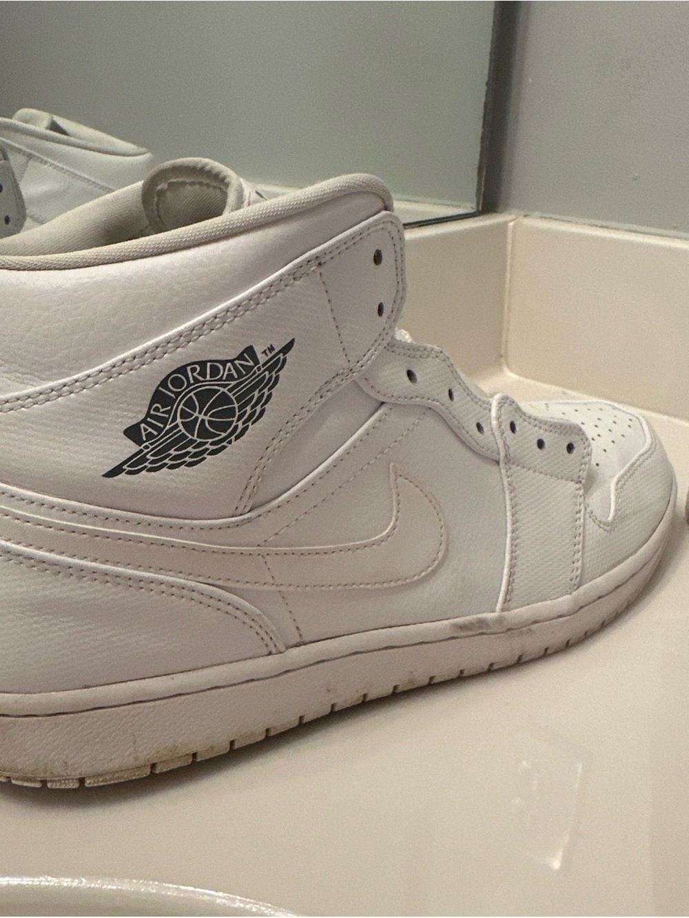 Jordan White Interior Label High-Top